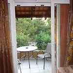 Anchor Apartment Lixouri